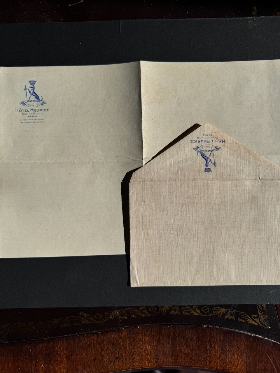 Hotel Meurice Paris stationery image 3